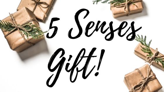 5 Senses Gift: Perfect for that person that you just aren't sure what to get. Free printable included!